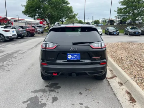More photos of 2021 Jeep Cherokee Trailhawk at Gregg Young Chevrolet of Omaha, NE