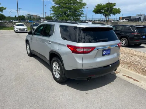 More photos of 2021 Chevrolet Traverse LT at Gregg Young Chevrolet of Omaha, NE