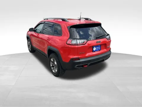 More photos of 2019 Jeep Cherokee Trailhawk at Gregg Young Chevrolet of Omaha, NE