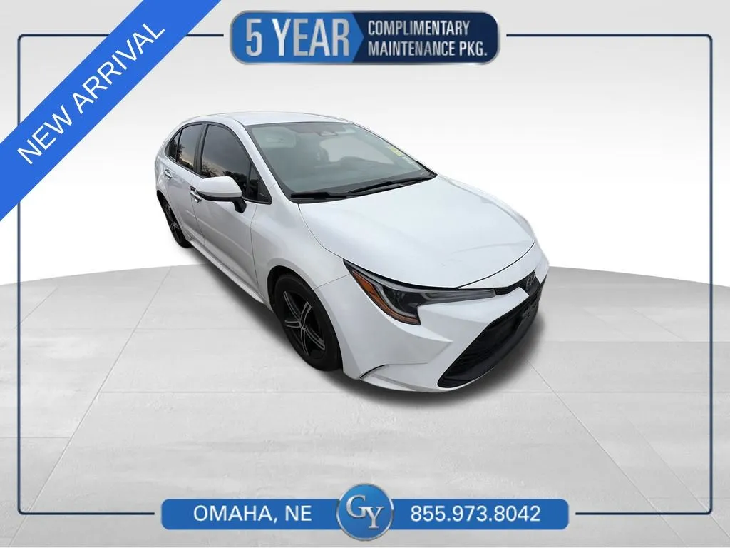 White 2023 Toyota Corolla LE for sale in Omaha, NE