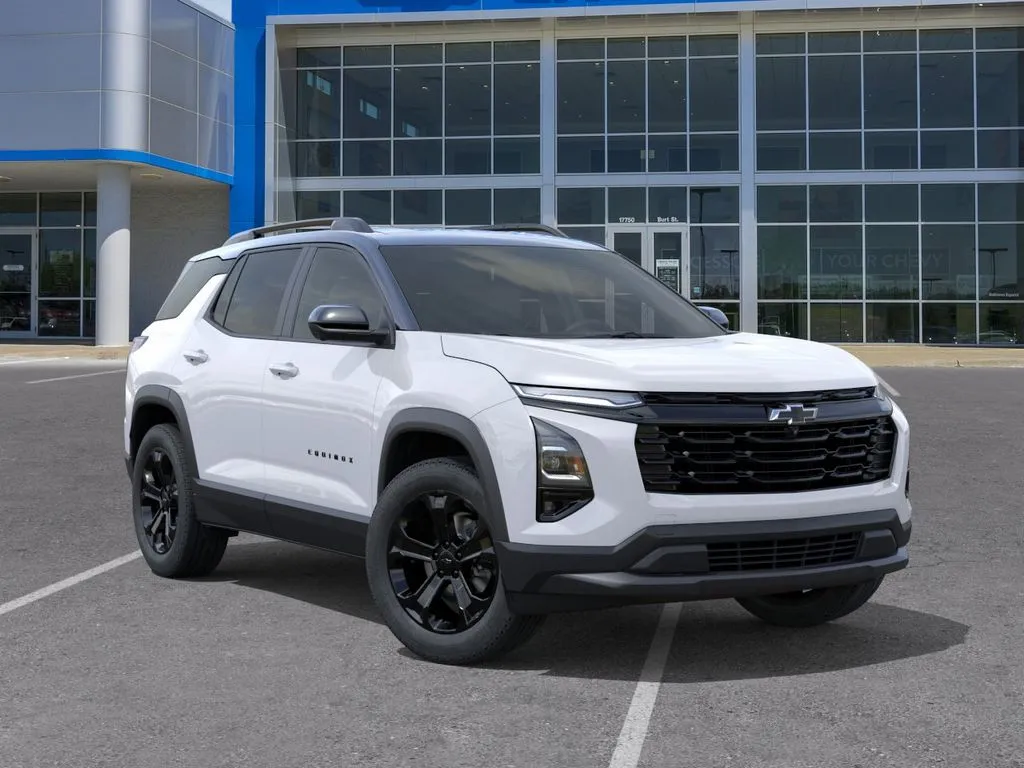 2026 Chevrolet Equinox LT - Photo 8