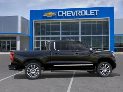 More photos of 2026 Chevrolet Silverado 1500 High Country at Gregg Young Chevrolet of Omaha, NE