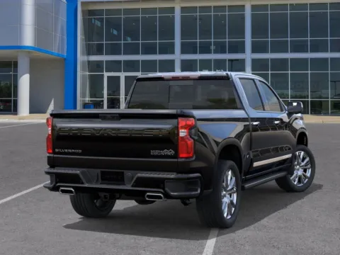 More photos of 2026 Chevrolet Silverado 1500 High Country at Gregg Young Chevrolet of Omaha, NE