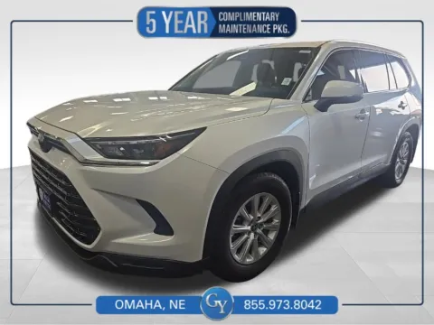 Unknown 2024 Toyota Grand Highlander Hybrid XLE for sale in Omaha, NE
