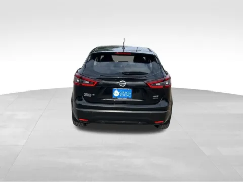 More photos of 2021 Nissan Rogue Sport S at Gregg Young Chevrolet of Omaha, NE