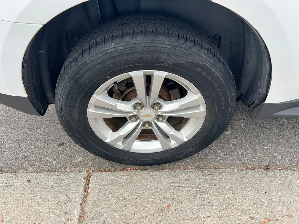 2012 Chevrolet Equinox LS - Photo 10