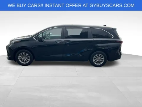 Another view of 2024 Toyota Sienna LE for sale in Omaha, NE at Gregg Young Chevrolet of Omaha