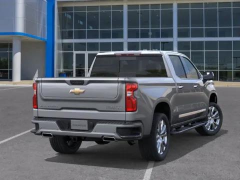 More photos of 2026 Chevrolet Silverado 1500 High Country at Gregg Young Chevrolet of Omaha, NE