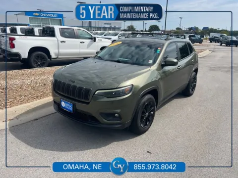 Green 2020 Jeep Cherokee Latitude Plus for sale in Omaha, NE