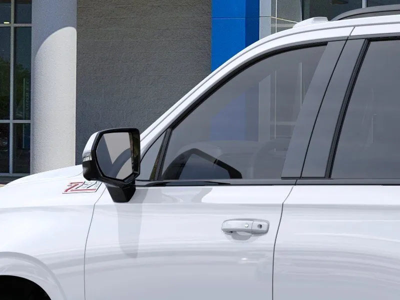 2026 Chevrolet Tahoe Z71 - Photo 12
