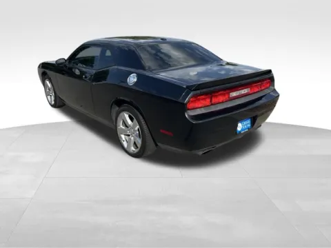 More photos of 2009 Dodge Challenger R/T at Gregg Young Chevrolet of Omaha, NE
