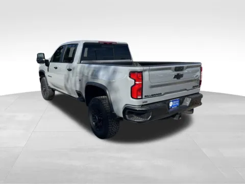 More photos of 2025 Chevrolet Silverado 2500 HD ZR2 at Gregg Young Chevrolet of Omaha, NE