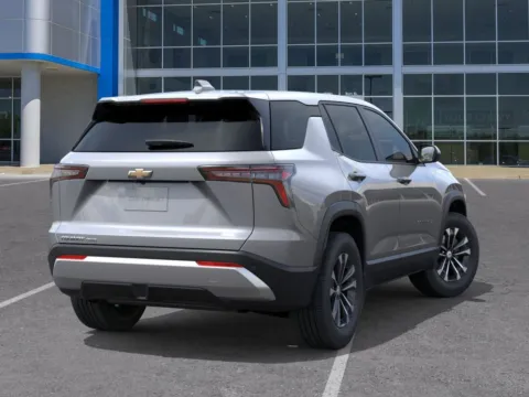 More photos of 2027 Chevrolet Equinox LT at Gregg Young Chevrolet of Omaha, NE