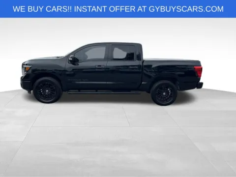 Another view of 2019 Nissan Titan SL for sale in Omaha, NE at Gregg Young Chevrolet of Omaha