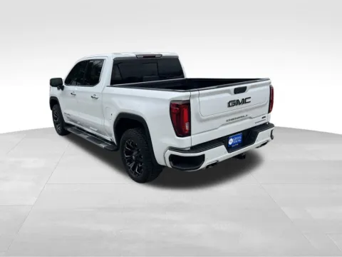More photos of 2021 GMC Sierra 1500 Denali at Gregg Young Chevrolet of Omaha, NE
