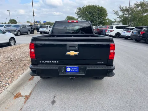 More photos of 2018 Chevrolet Silverado 1500 LT at Gregg Young Chevrolet of Omaha, NE
