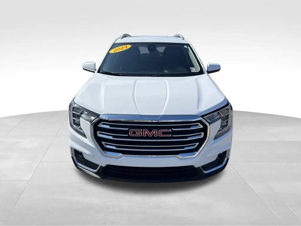 2024 Gmc Terrain SLT photo 4