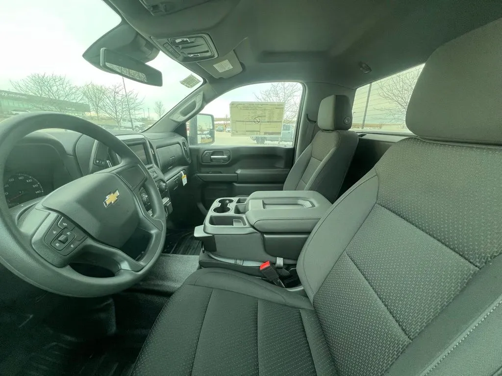 2025 Chevrolet Silverado 3500 HD Work Truck - Photo 4