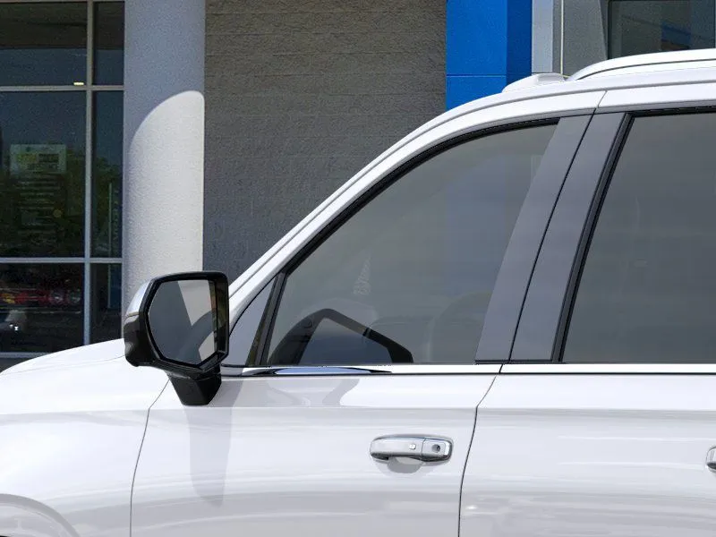 2025 Chevrolet Suburban Premier photo 4