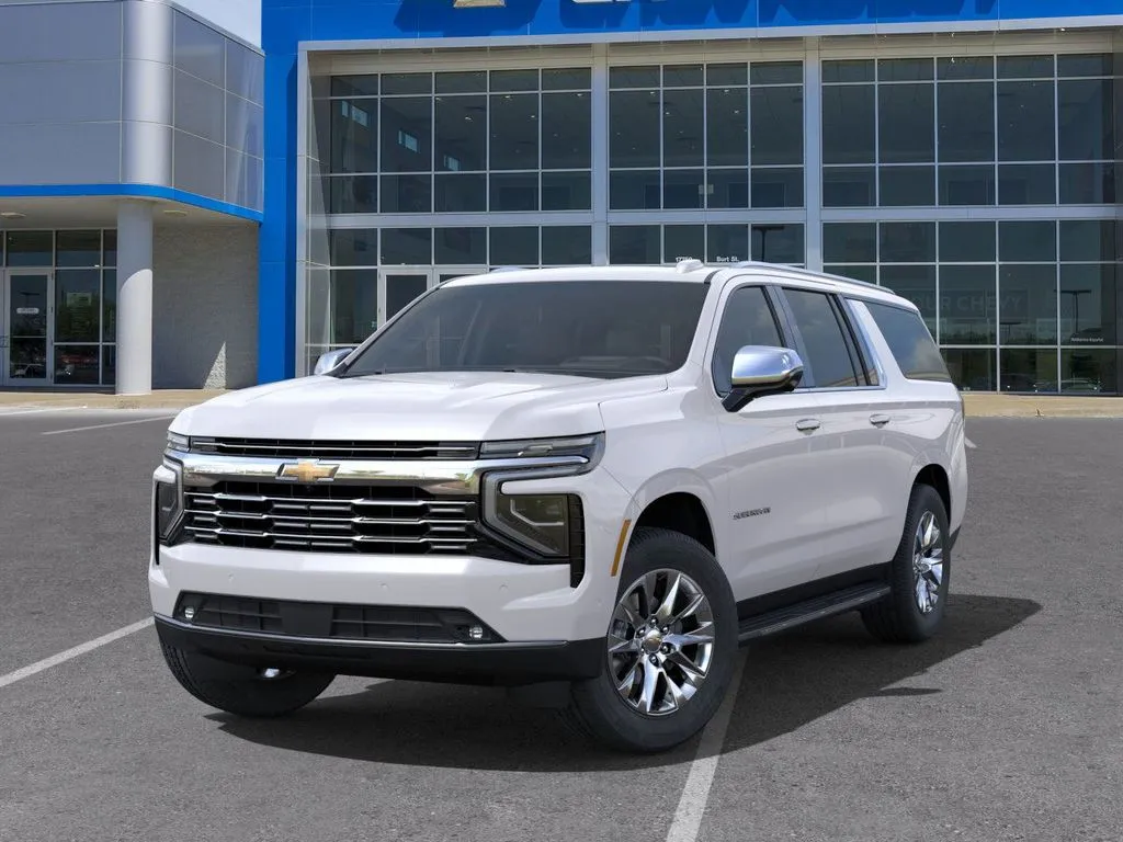 2025 Chevrolet Suburban Premier photo 2