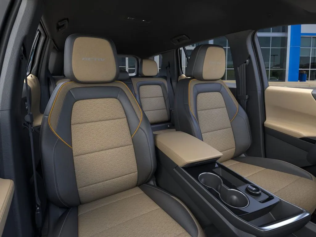 2026 Chevrolet Equinox ACTIV photo 2