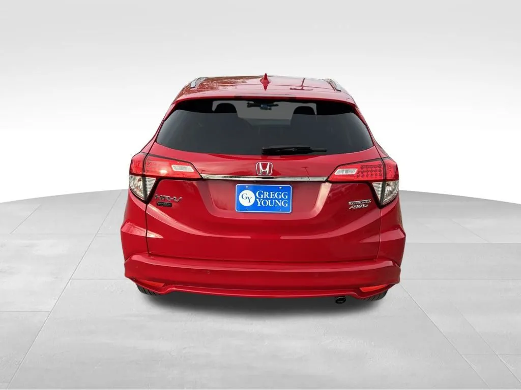 2020 Honda HR-V Touring photo 2