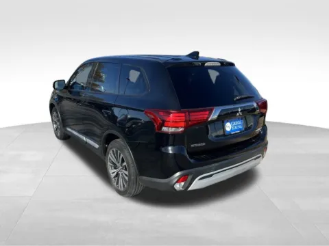 Another view of 2019 Mitsubishi Outlander SE for sale in Omaha, NE at Gregg Young Chevrolet - Omaha