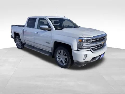 More photos of 2017 Chevrolet Silverado 1500 High Country at Gregg Young Automotive of Atlantic - Chevrolet GMC, IA