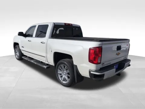 More photos of 2017 Chevrolet Silverado 1500 High Country at Gregg Young Automotive of Atlantic - Chevrolet GMC, IA