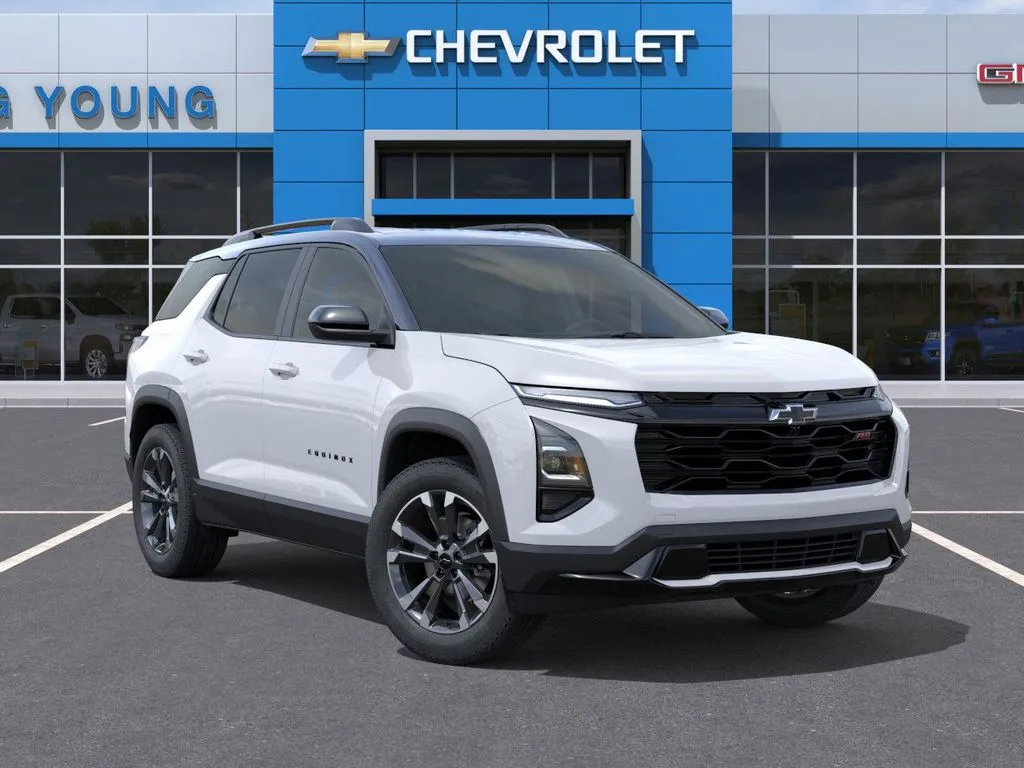 2026 Chevrolet Equinox RS photo 3