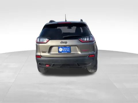 More photos of 2020 Jeep Cherokee Trailhawk at Gregg Young Automotive of Atlantic - Chevrolet GMC, IA