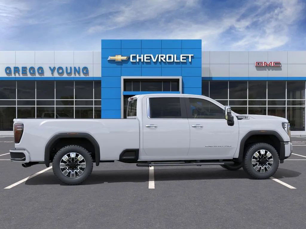 2026 GMC Sierra 3500HD Denali - Photo 6