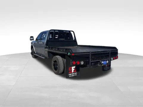 More photos of 2024 Ram 3500 SLT at Gregg Young Automotive of Atlantic - Chevrolet GMC, IA