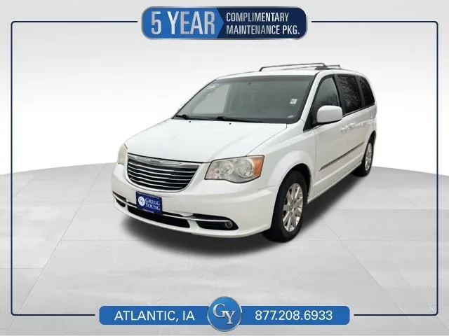 White 2014 Chrysler Town & Country Touring for sale in Atlantic, IA
