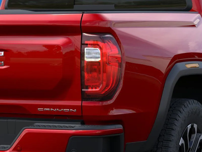 2026 GMC Canyon Denali - Photo 11