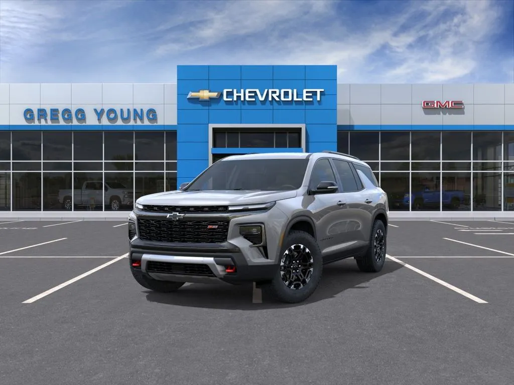 2027 Chevrolet Traverse Z71 - Photo 8