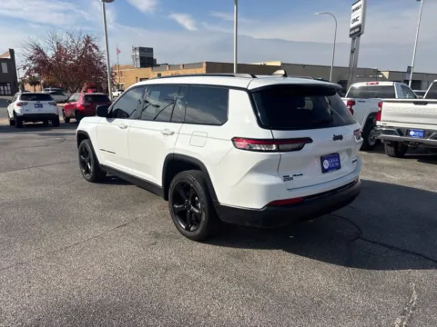 More photos of 2023 Jeep Grand Cherokee L Limited at Gregg Young Chevrolet GMC Atlantic, IA