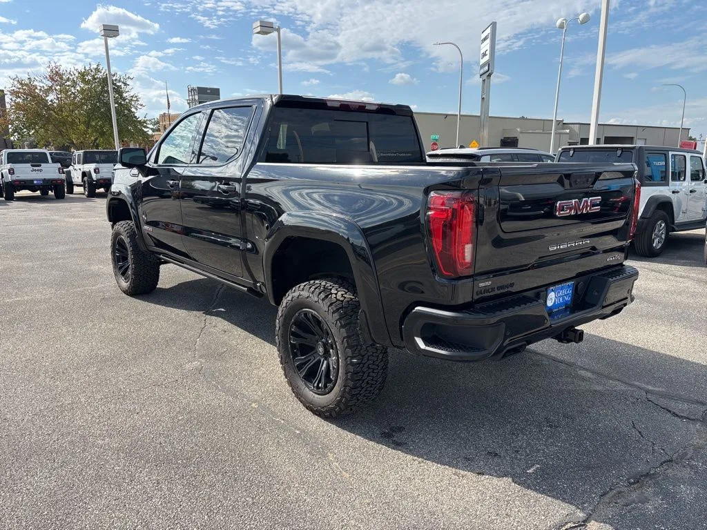 2024 Gmc Sierra 1500 AT4 photo 2