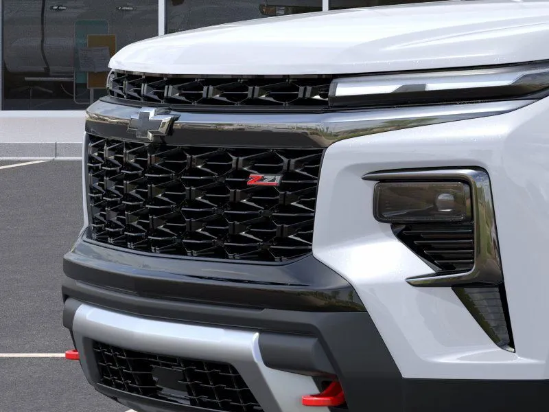 2026 Chevrolet Traverse Z71 photo 3