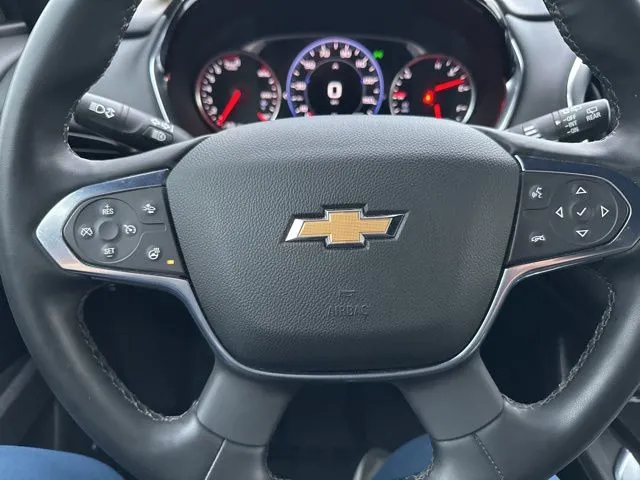 2023 Chevrolet Traverse Premier photo 4