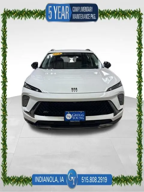 2025 Buick Envision Sport Touring's photo