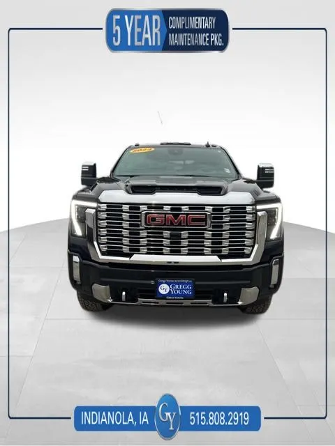 2024 GMC Sierra 2500HD Denali's photo