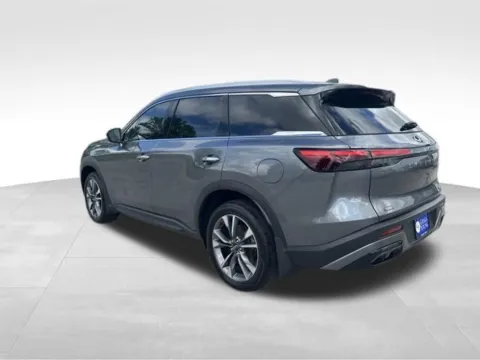 More photos of 2024 INFINITI QX60 LUXE at Gregg Young Buick GMC Indianola, IA
