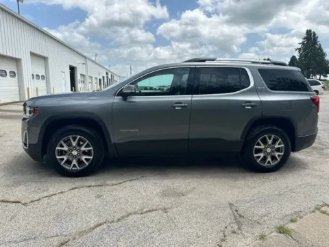 Another view of 2022 GMC Acadia SLT for sale in Indianola, IA at Gregg Young Buick GMC Indianola