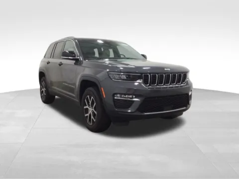 More photos of 2025 Jeep Grand Cherokee Limited at Gregg Young Buick GMC Indianola, IA