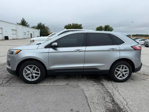 More photos of 2024 Ford Edge SEL at Gregg Young Buick GMC Indianola, IA