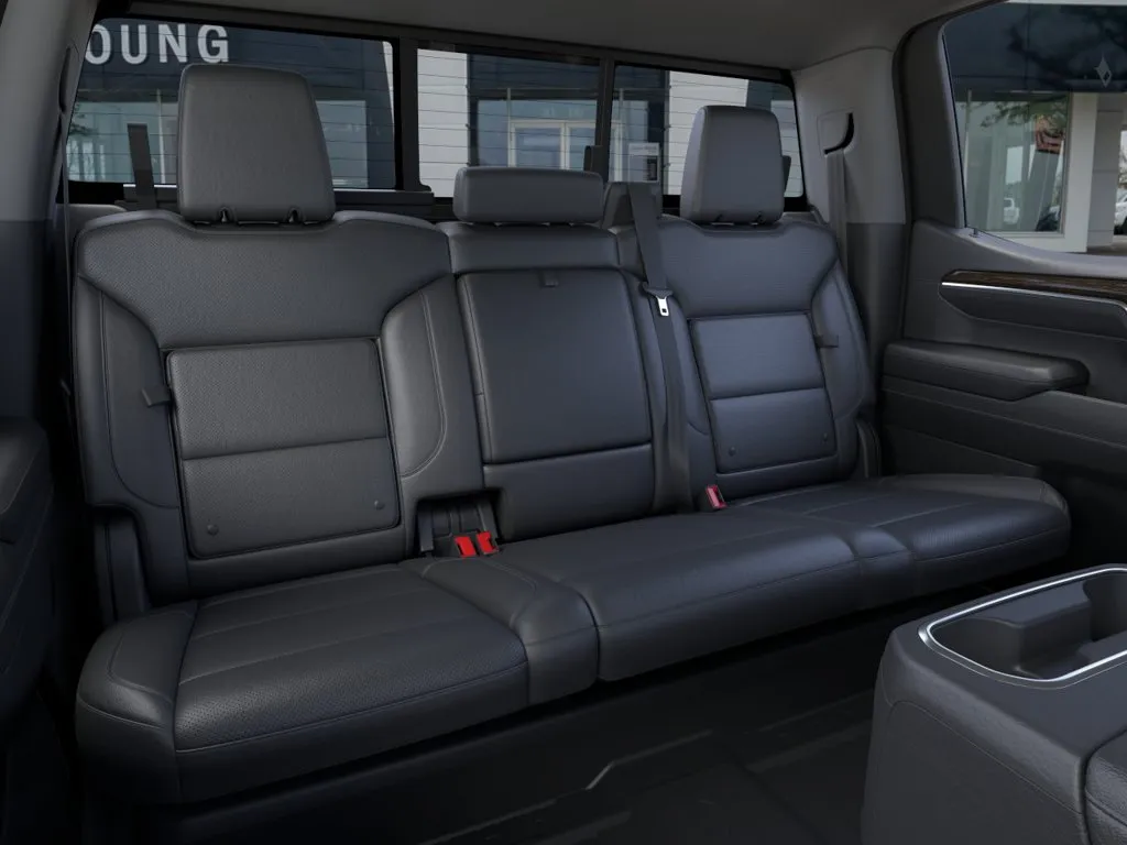 2026 GMC Sierra 1500 SLT - Photo 18