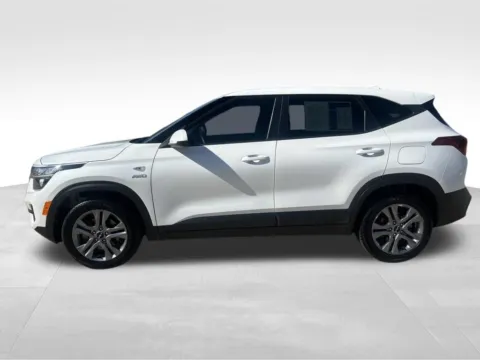 Another view of 2023 Kia Seltos LX for sale in Indianola, IA at Gregg Young Buick GMC Indianola