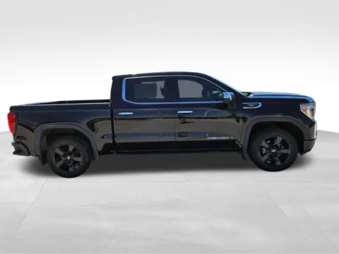 More photos of 2020 GMC Sierra 1500 Denali at Gregg Young Buick GMC Indianola, IA