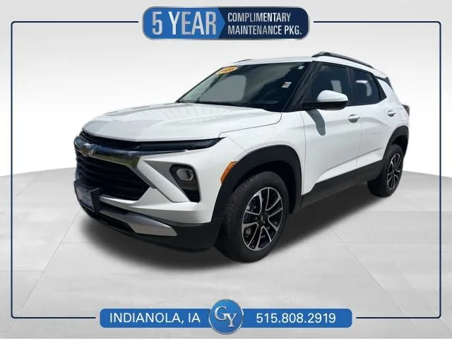 White 2025 Chevrolet TrailBlazer LT for sale in Indianola, IA